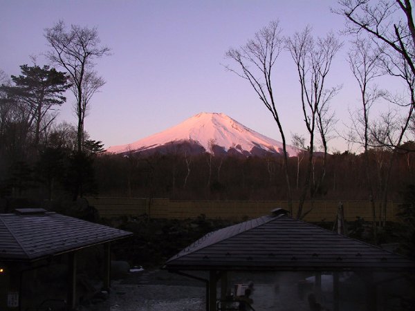第17回 紅富士冬まつり［朝風呂］12月～2月の土・日・祝日は早朝6時開湯！