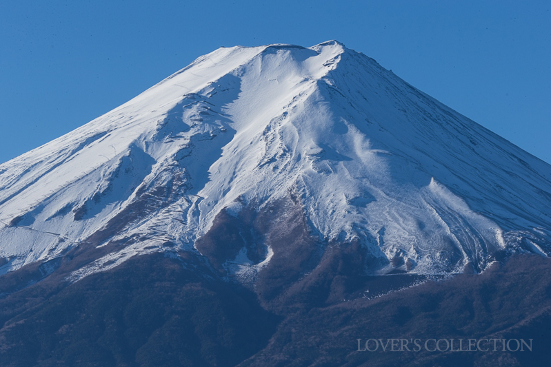 富士吉田市新倉山浅間公園（忠霊塔）の富士山