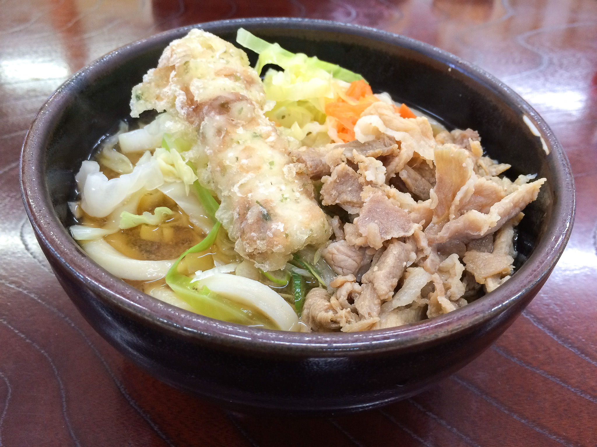 肉うどん 吉田のうどん 麺ズ 冨士山 (富士山 めんず ふじやま)