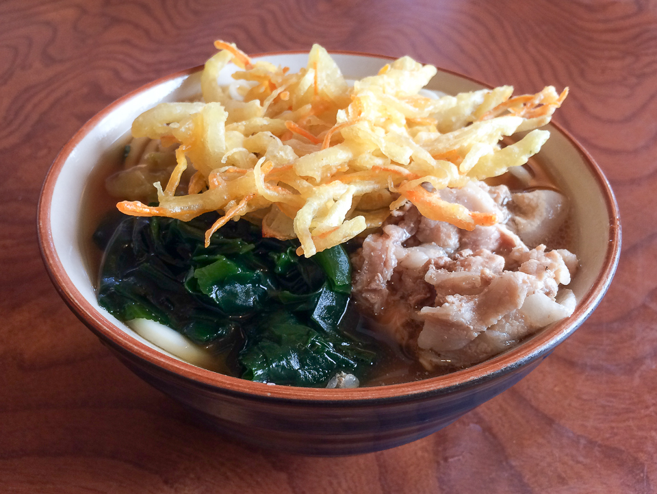 スローな空気感がたまらない。地元に愛される吉田のうどん キネツキうどん