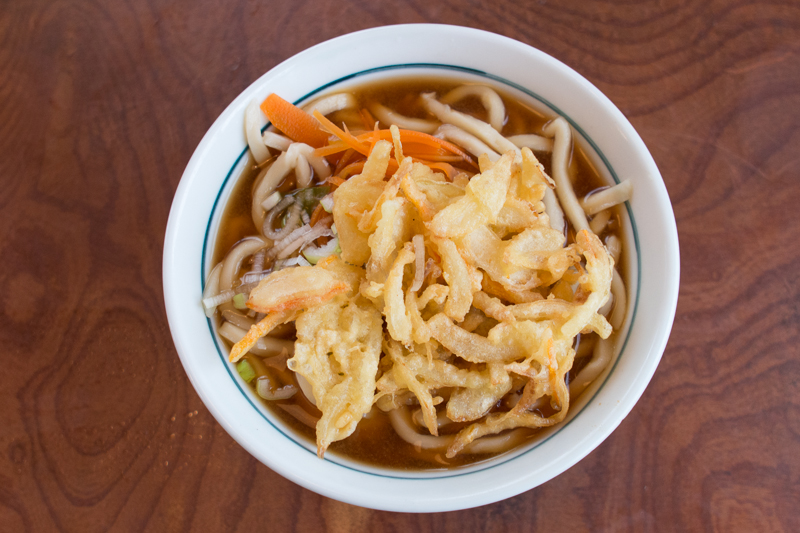 ［河口湖町］夜も営業 吉田うどん　きねつきうどん［勝手な評価：4.0／5］