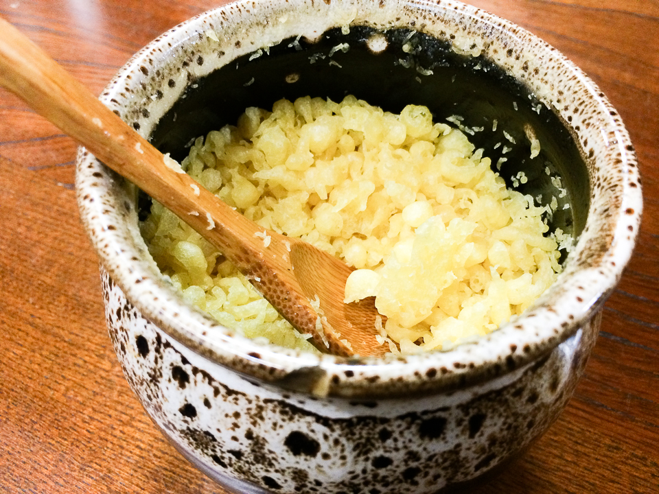 吉田のうどん 源氏(げんじ) 天かす