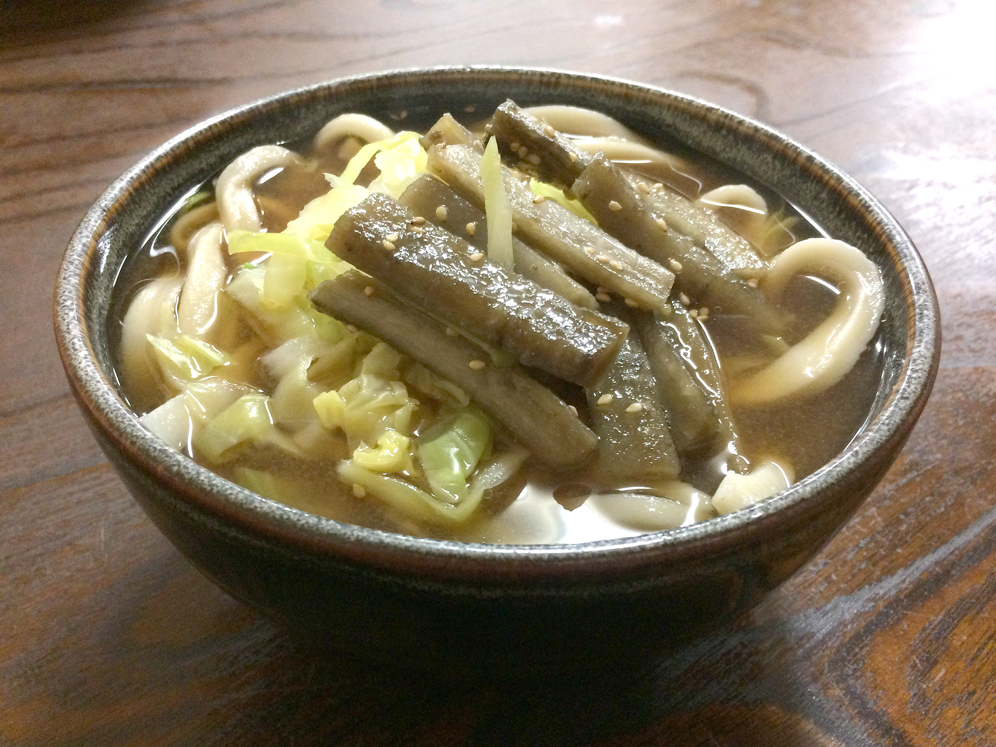 食べやすく、親しみやすい 吉田のうどん　ふもとや