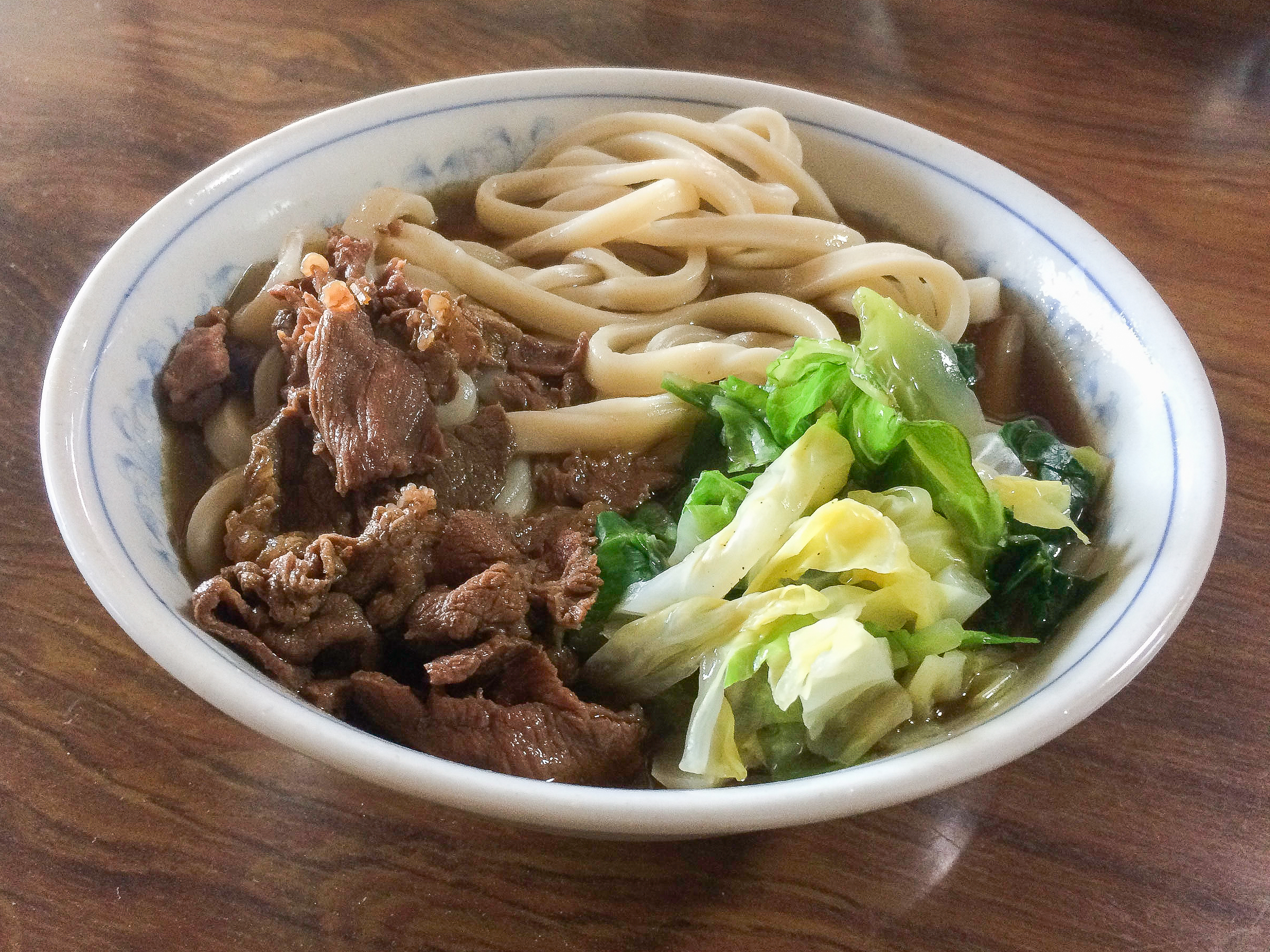 富士吉田市の老店の懐かしい味。吉田のうどん 手打ちうどんみうら。