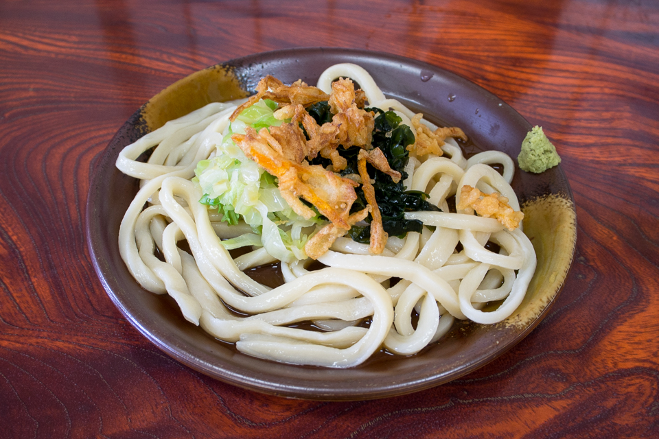 吉田うどんの中でもNo,1の…　　手打ちうどんムサシ