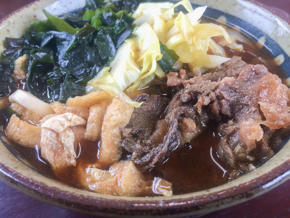 河口湖の吉田のうどん 無骨うどん 風林 馬肉