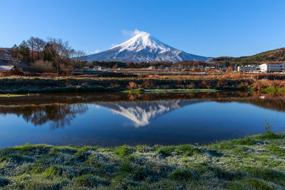 【富士山写真】 農村公園からの逆さ富士