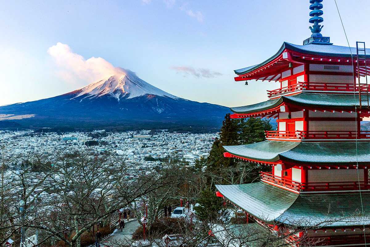 【富士山写真】 2014年初富士 富士吉田市 新倉山浅間公園