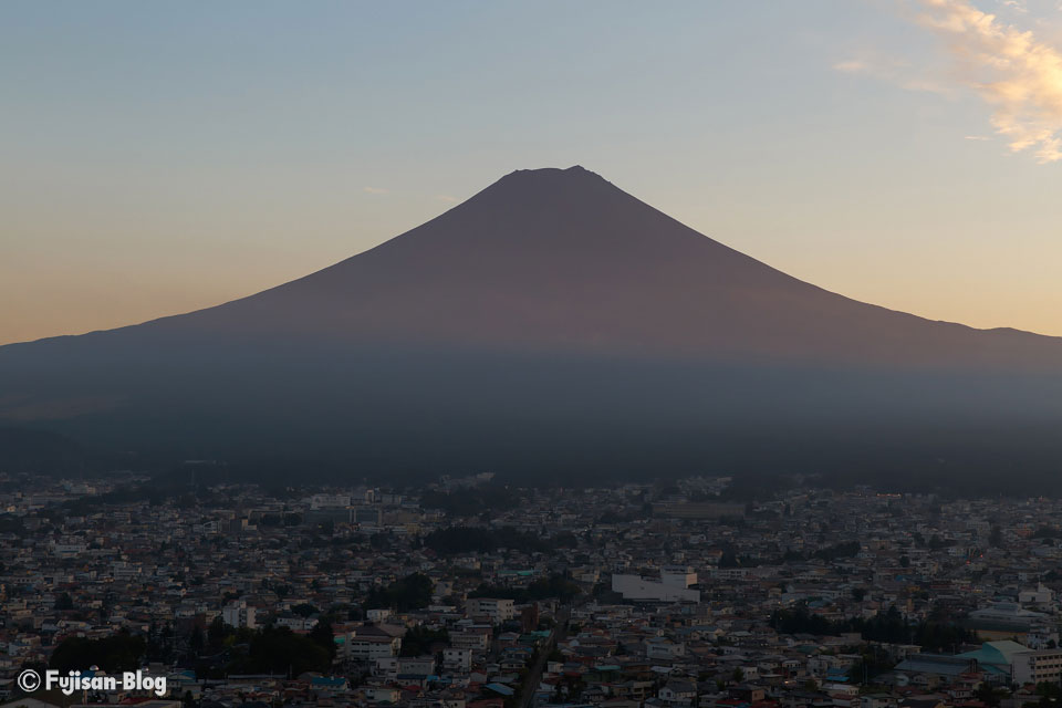 【富士山写真】 久しぶりに新倉山浅間公園（忠霊塔）からの富士山