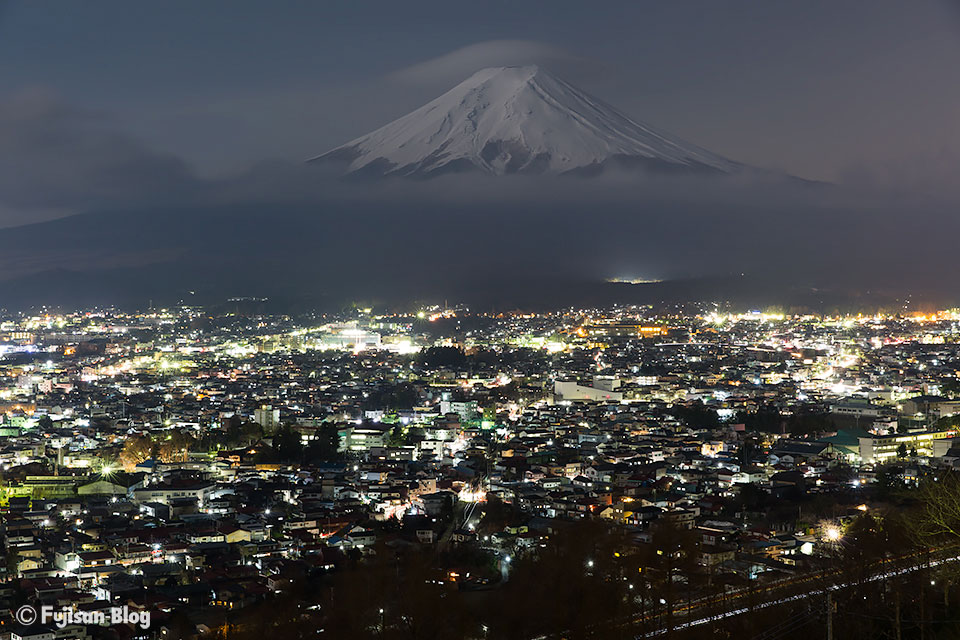 【富士山写真】笠雲と富士山