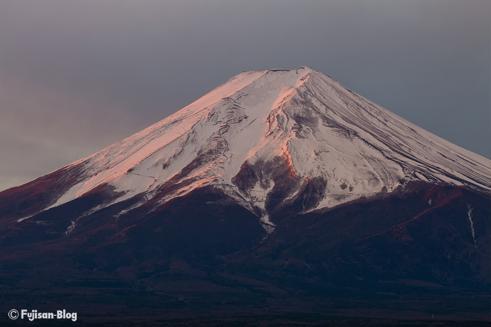 【富士山写真】ほんのり紅富士