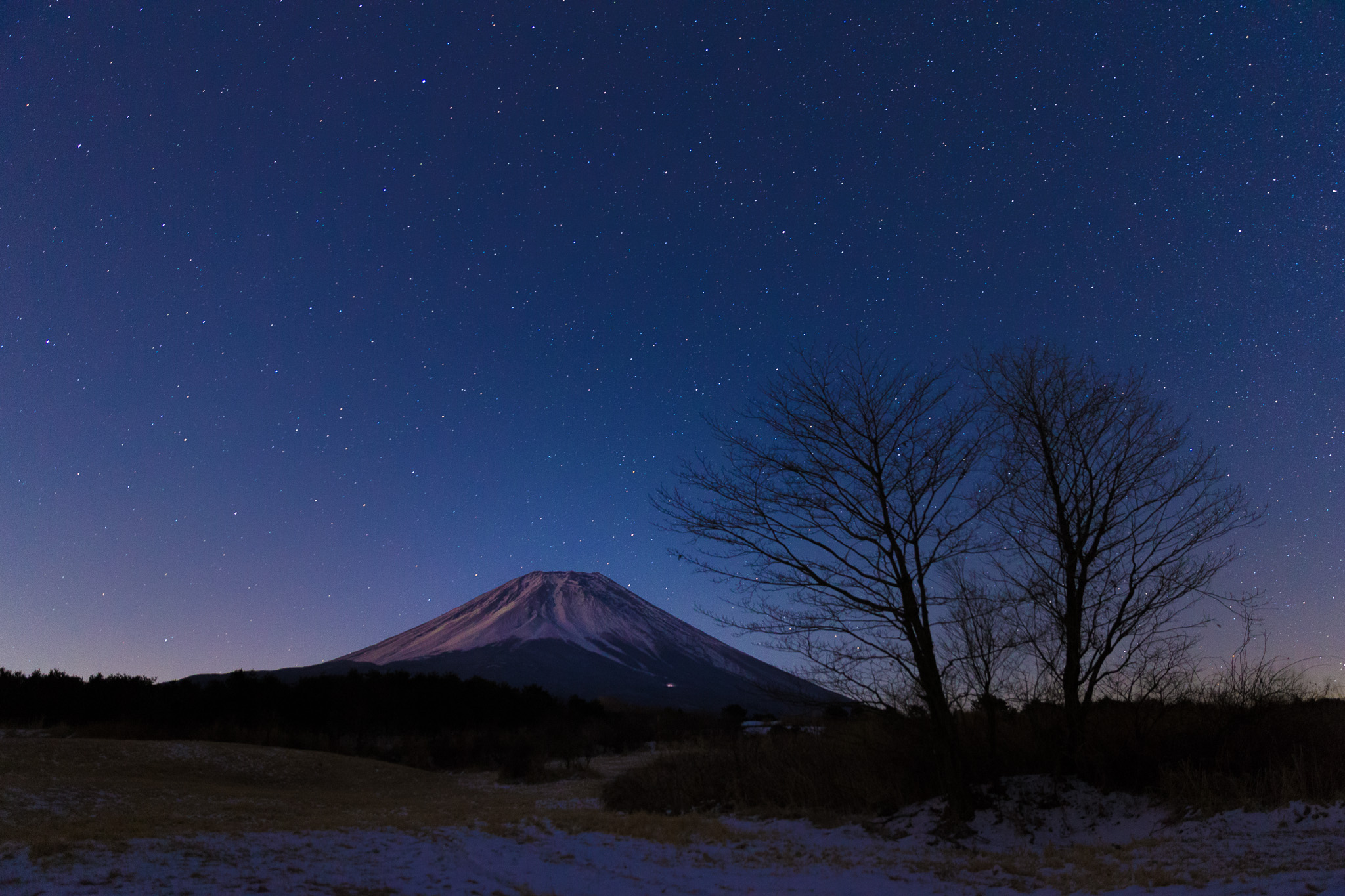 【富士山写真】富士河口湖町上九一色村の夜景