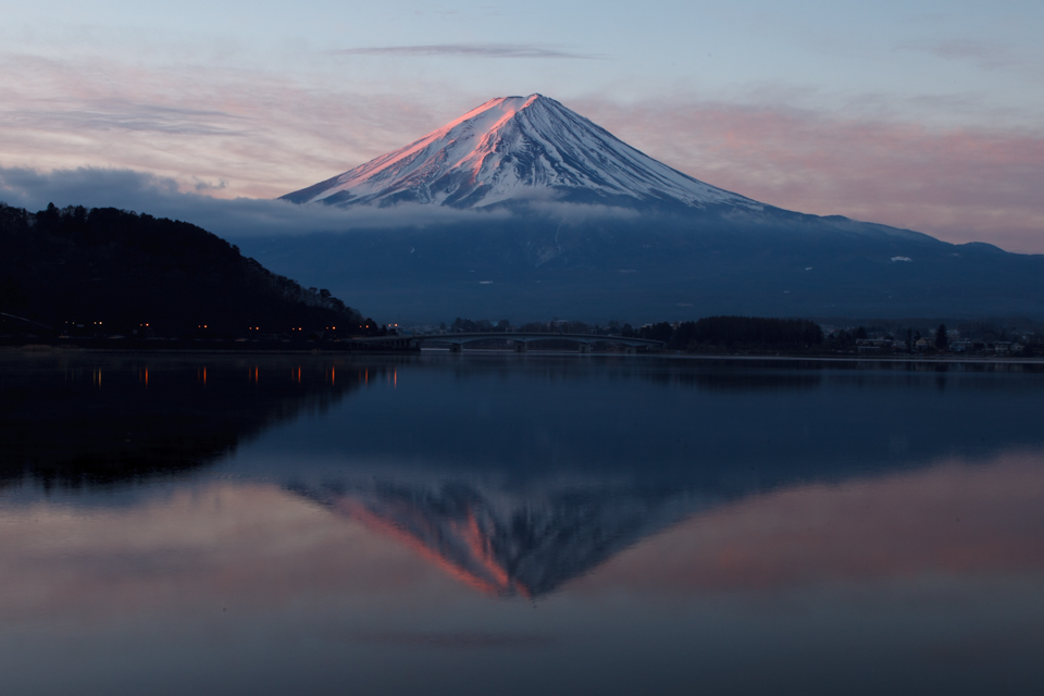 【富士山写真】 河口湖の朝焼け