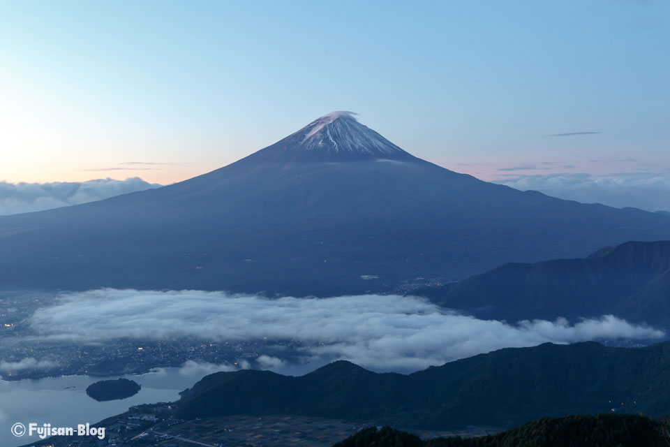 新道峠からの富士山