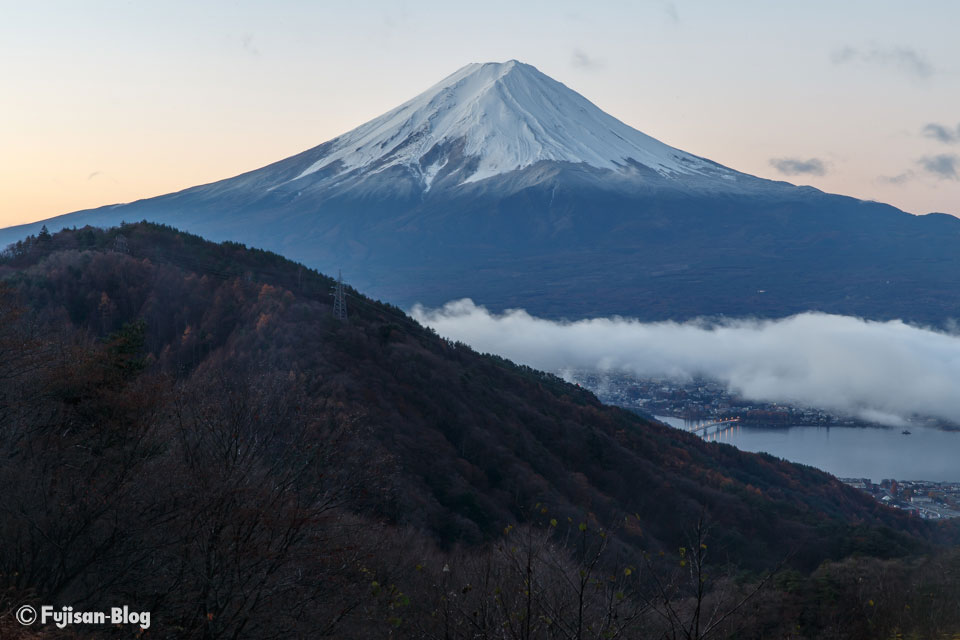 御坂峠天下茶屋からの富士山
