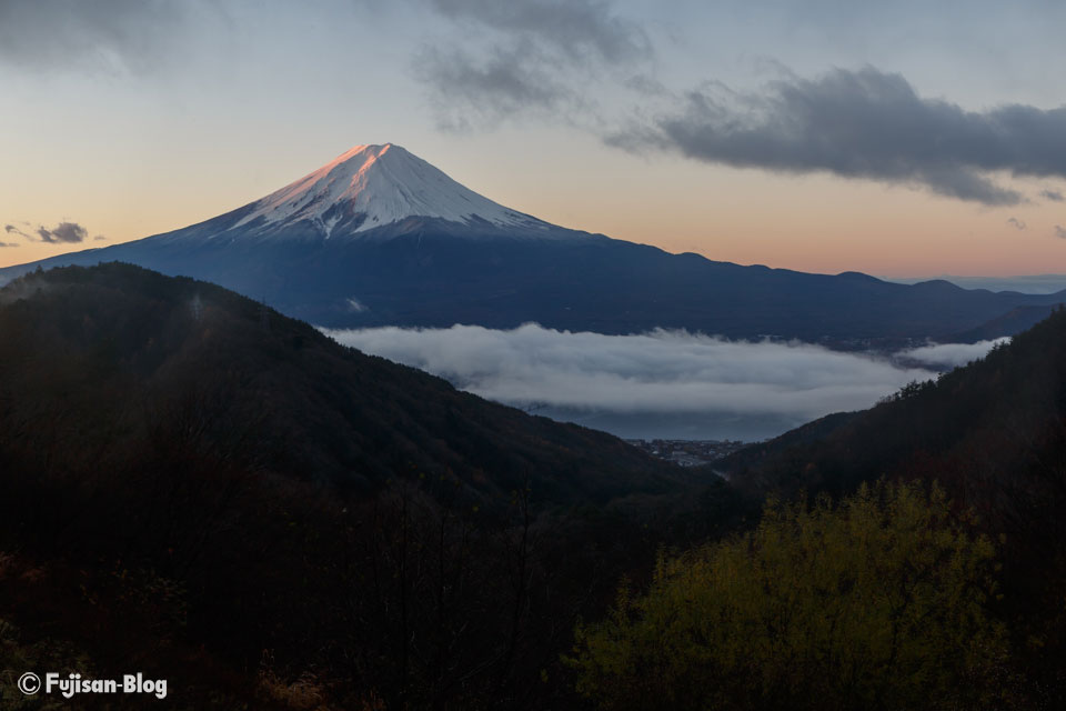 御坂峠天下茶屋からの富士山