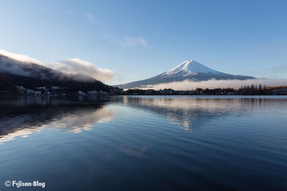 河口湖産屋ヶ崎からの富士山