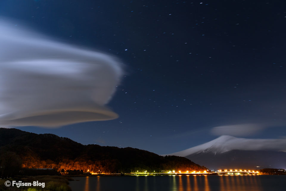 【富士山写真】 天気が崩れる前の吊るし雲