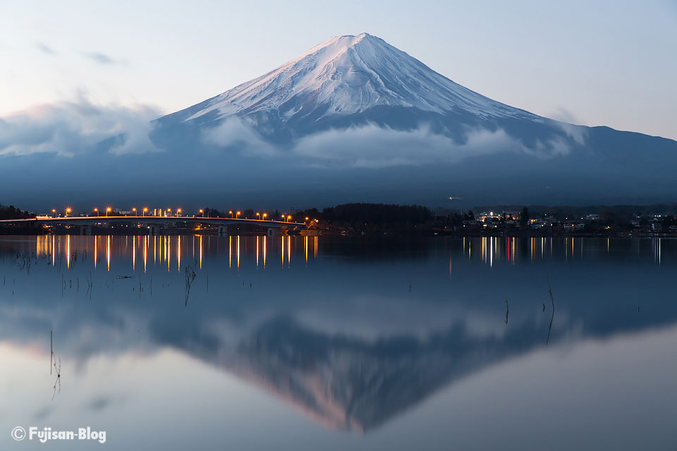 【富士山写真】河口湖円形ホール前からの富士山