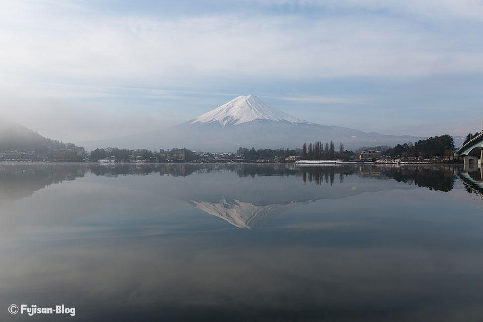 【富士山写真】河口湖産屋ヶ崎前からの富士山