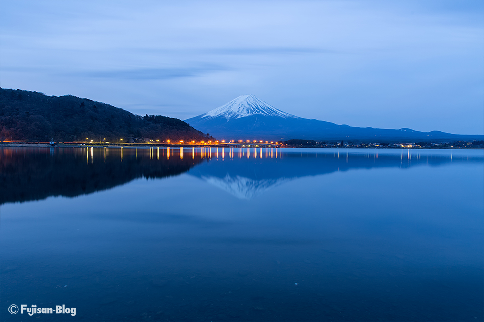 【富士山写真】朝焼けを狙った河口湖からの富士山