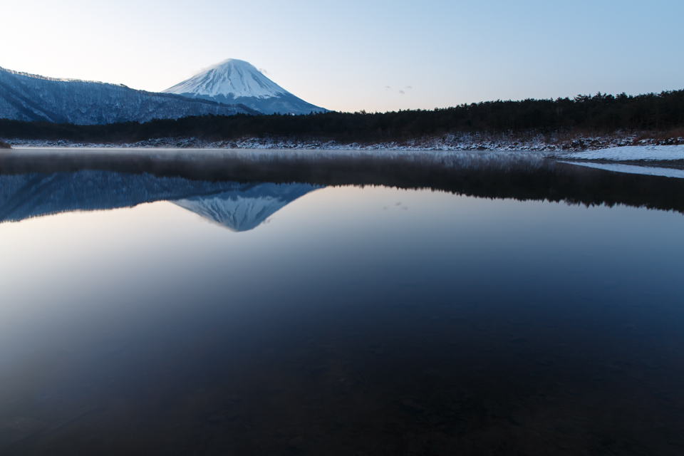 西湖からの富士山