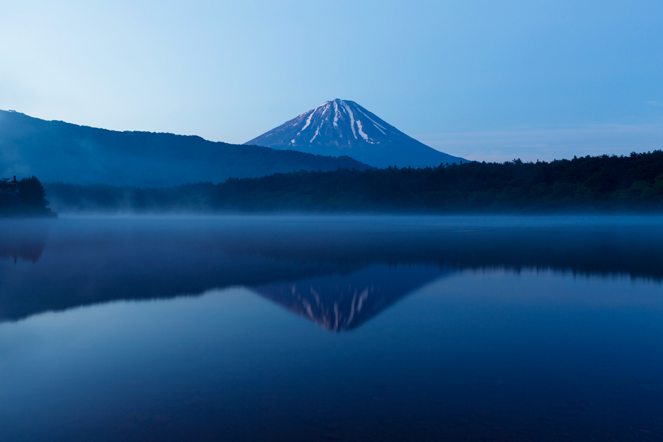 【富士山写真】 三か月ぶりに西湖からの富士山
