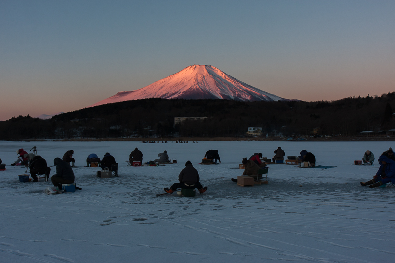 【富士山写真】山中湖 わかさぎ穴釣り