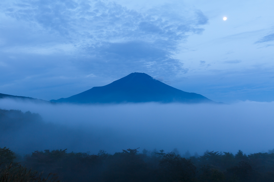 【富士山写真】 先日見えなかった山中湖パノラマ台から