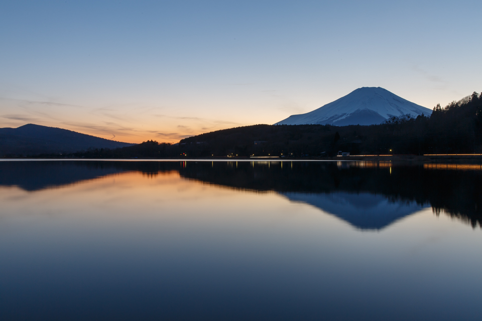 山中湖からの富士山