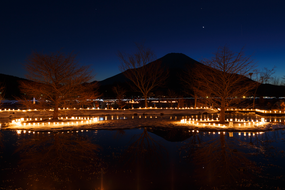 富士山とアイスキャンドル