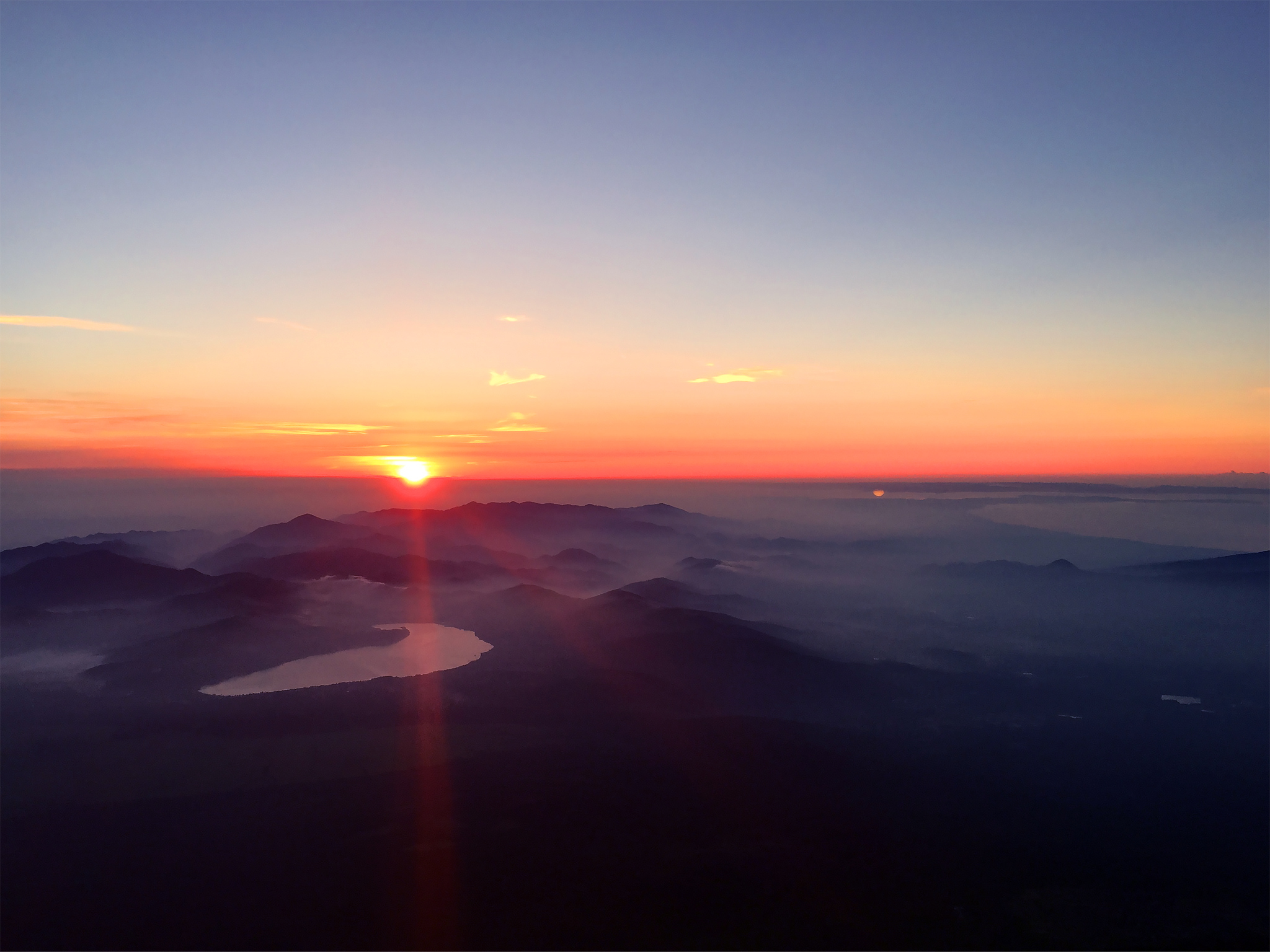 【富士山・ご来光】8月5日 御来光館のご来光写真