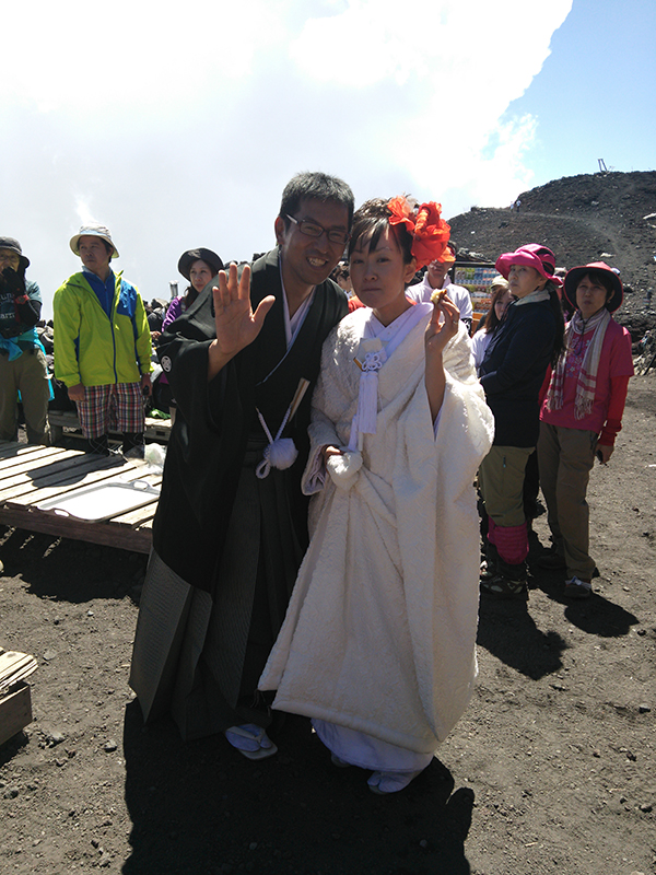 【富士山　山小屋情報】　結婚式