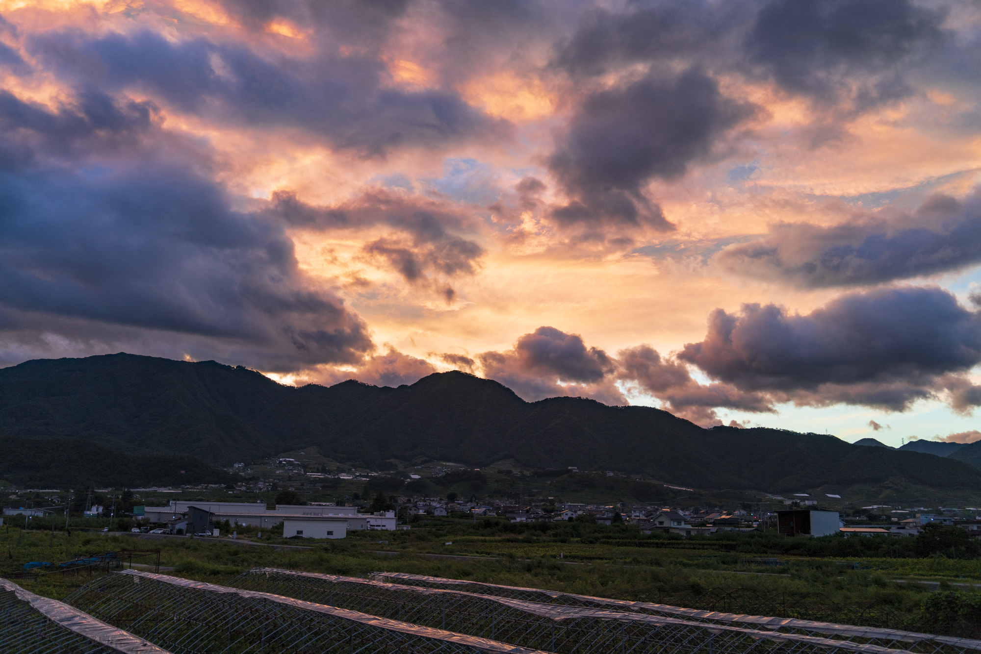 朝焼けの空